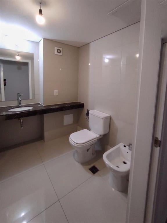 Se Alquila Hermoso Monoambiente de calidad Piso Alto