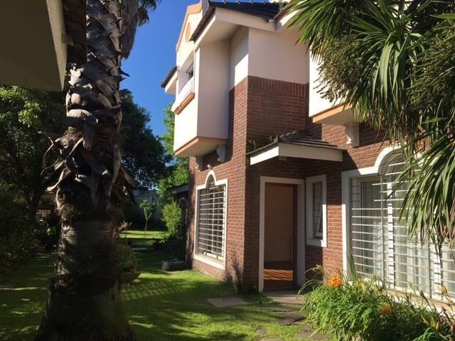 De jerarquía. 572 m2 edificados