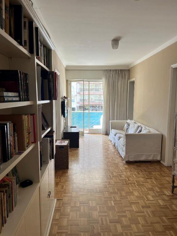 Amplio apartamento en muy buen edificio