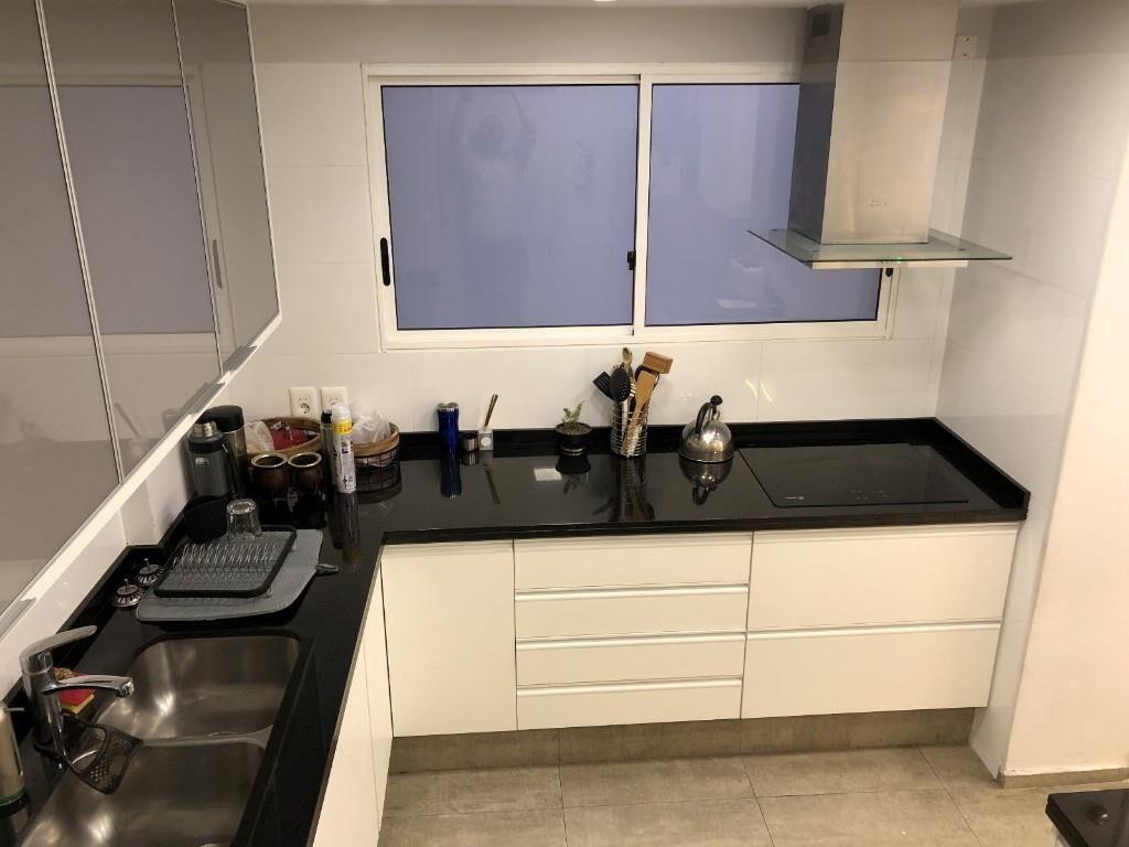 Amplio apartamento en muy buen edificio