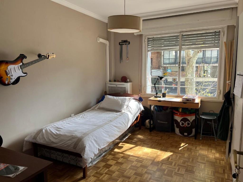 Amplio apartamento en muy buen edificio