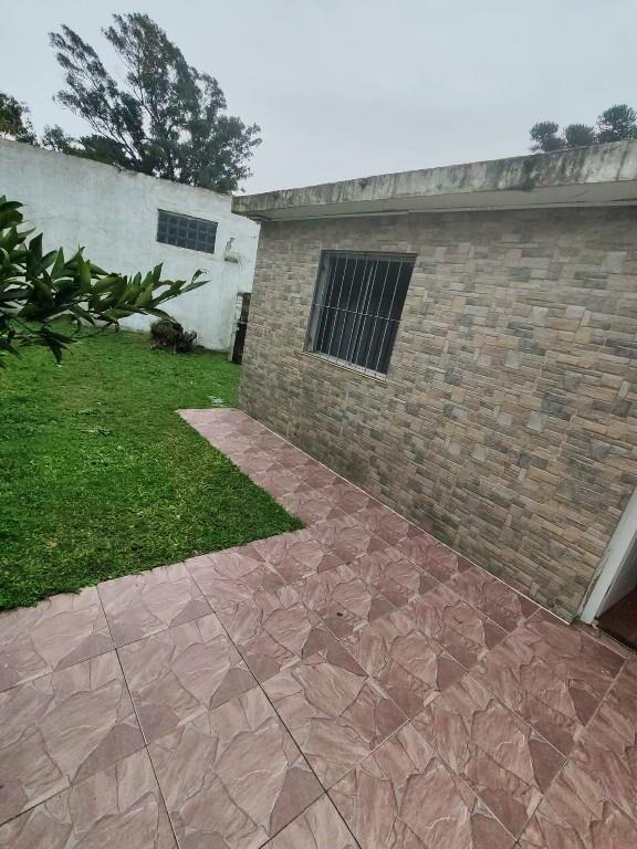 Apto tipo casa 2 dormitorios Atlantida Sur