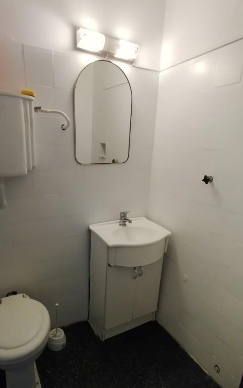 Hermoso y cómodo apartamento al frente Sin comisiones