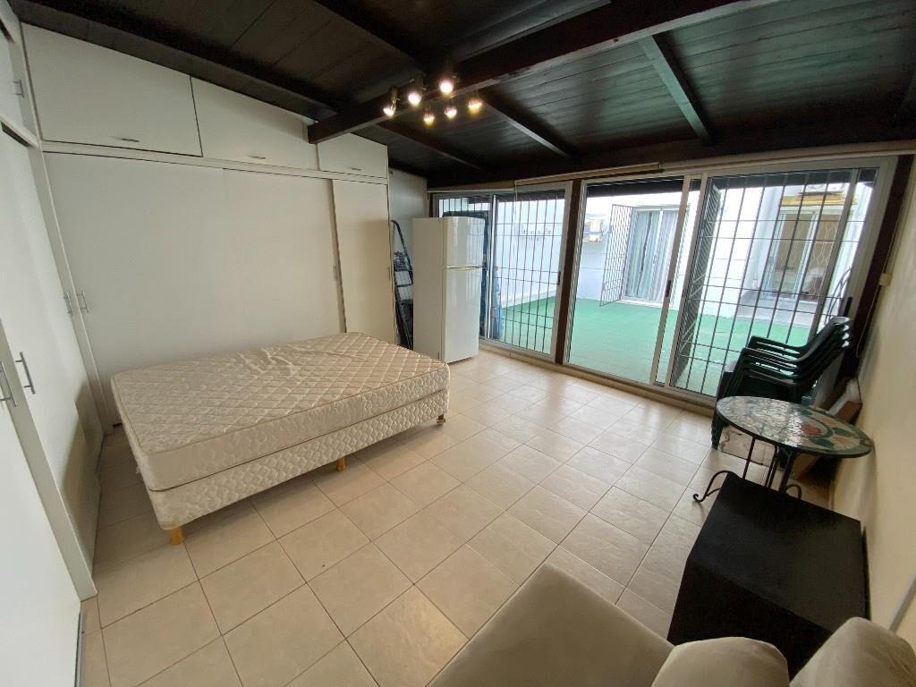 AMUEBLADO 2 DORM, PATIO CON BARBACOA