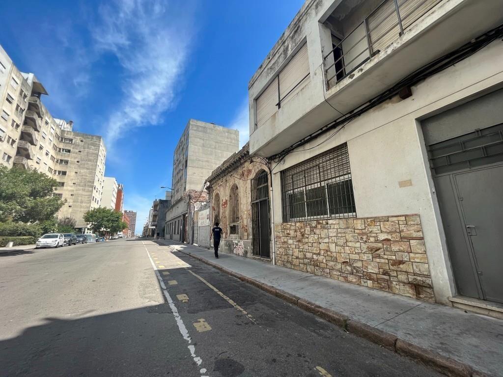 DIRI RECONQUISTA Y ZABALA - PARA EMPRESA - 60m2