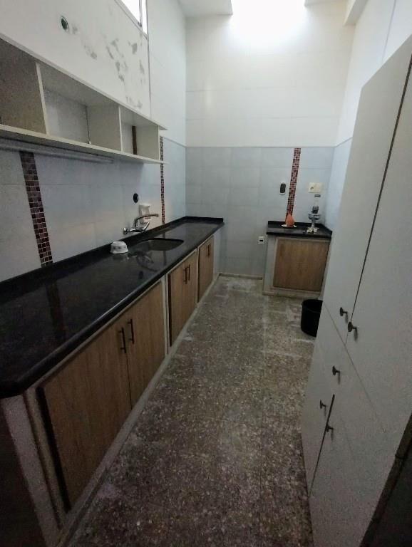VENTA CASA DE 2 DORM MAS LOCAL Y HABITACION AUXILIAR UNION