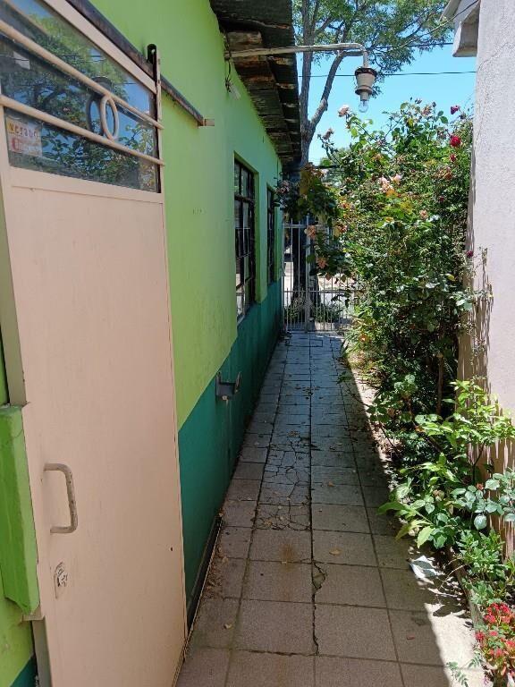 VENTA CASA DE 2 DORM MAS LOCAL Y HABITACION AUXILIAR UNION