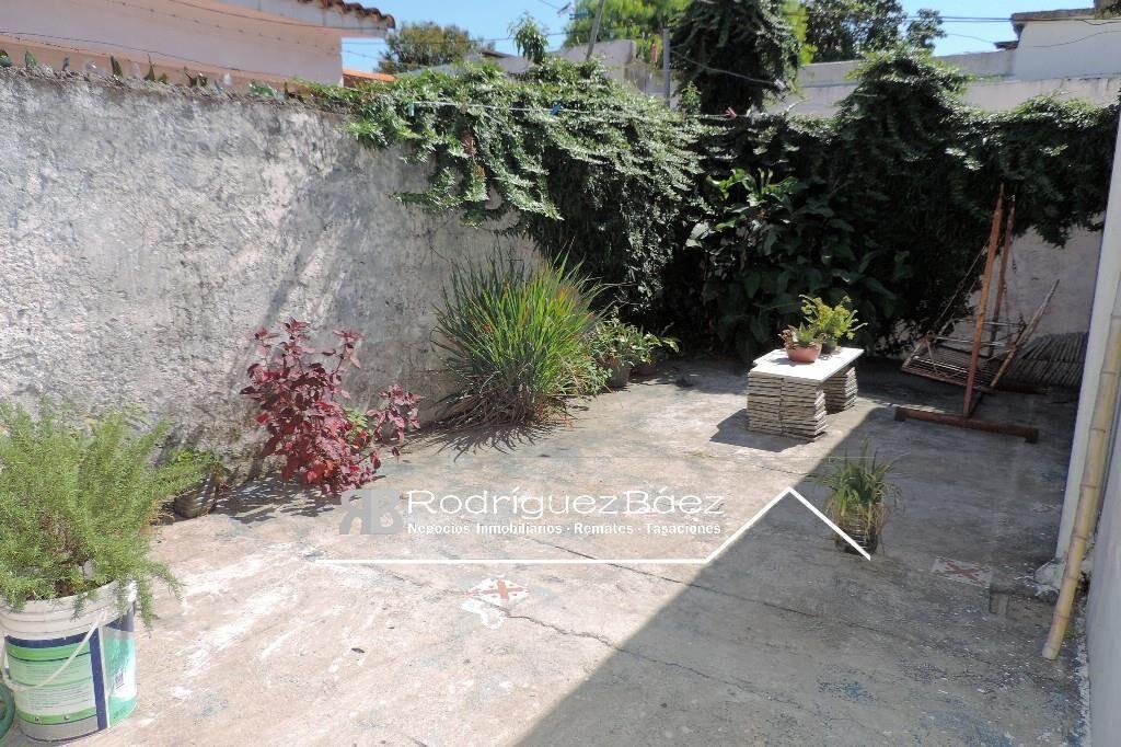 VENTA CASA 3 DORMITORIOS 2 BAÑOS JARDIN PATIO SAYAGO NORTE