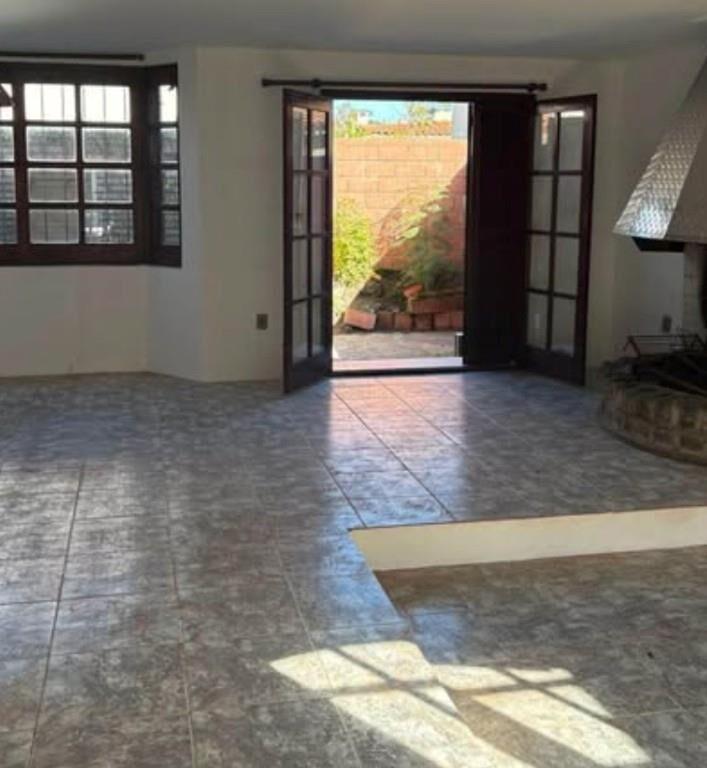 Alquila Casa Avenida Playa esq Portezuelo 3 dormitos