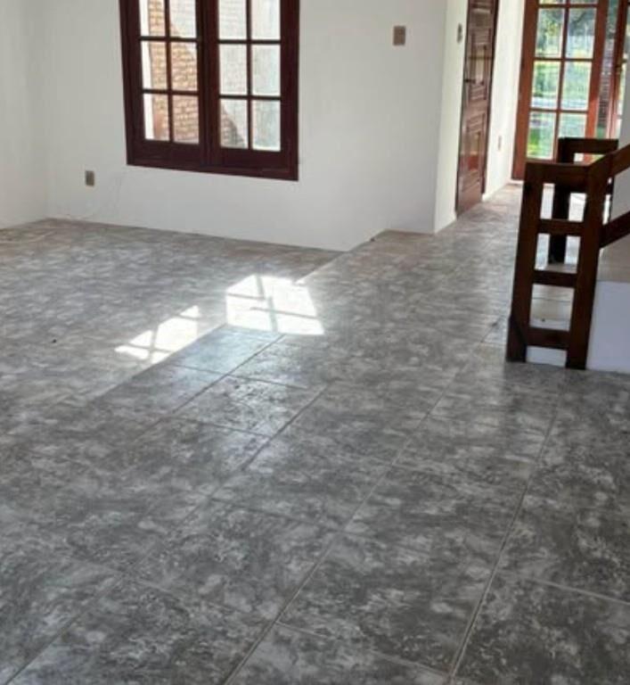 Alquila Casa Avenida Playa esq Portezuelo 3 dormitos
