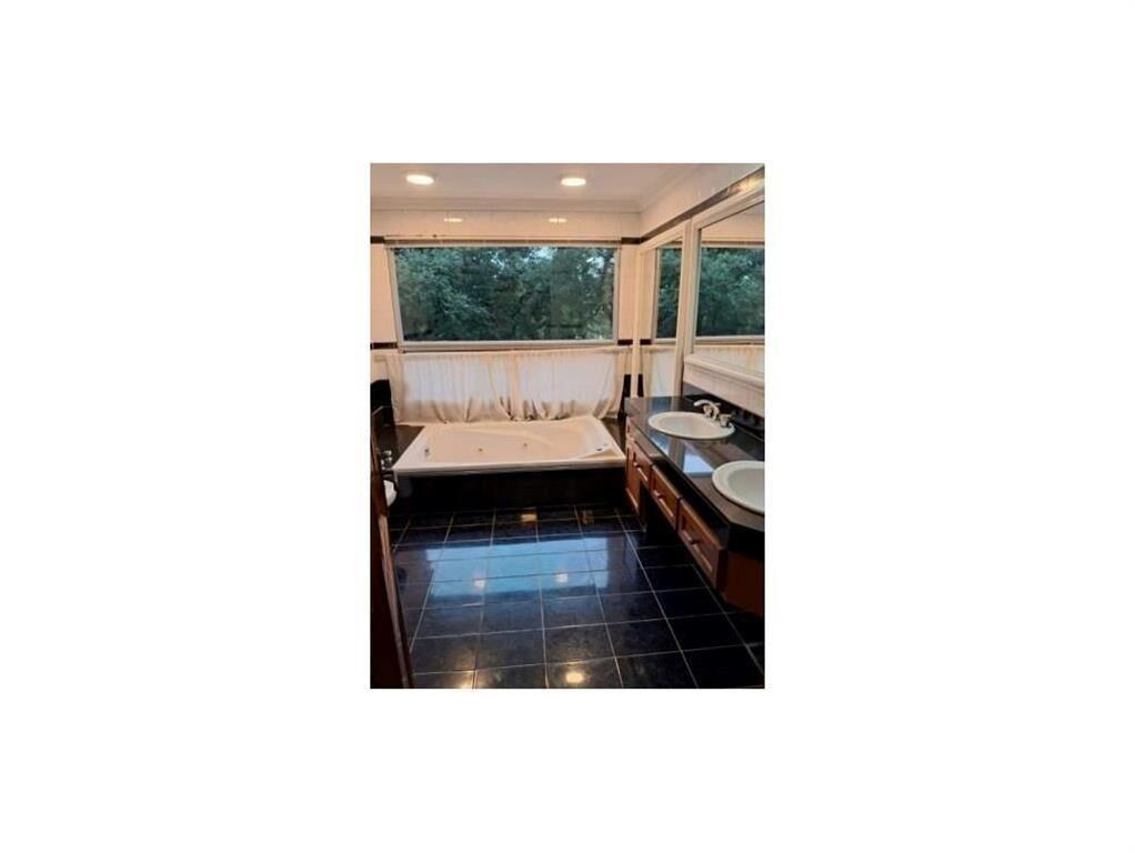 VENTA APARTAMENTO GOLF 3 DORMITORIOS SERVICIO 3 GARAGES