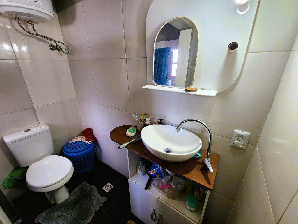 PRÓXIMA AL COSTA URBANA!! CASA + 2 APARTAMENTOS!!