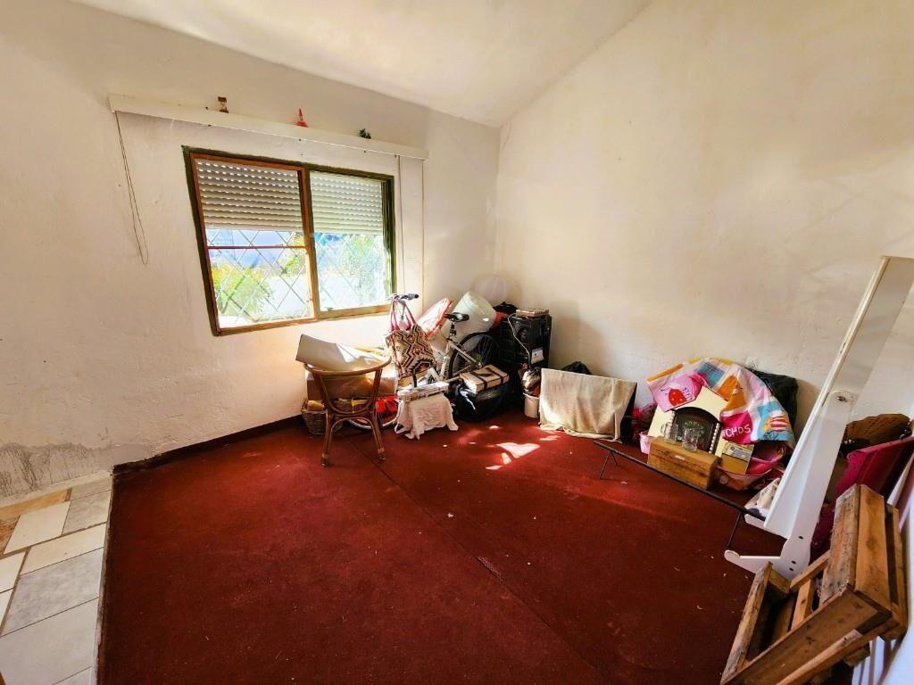 PRÓXIMA AL COSTA URBANA!! CASA + 2 APARTAMENTOS!!