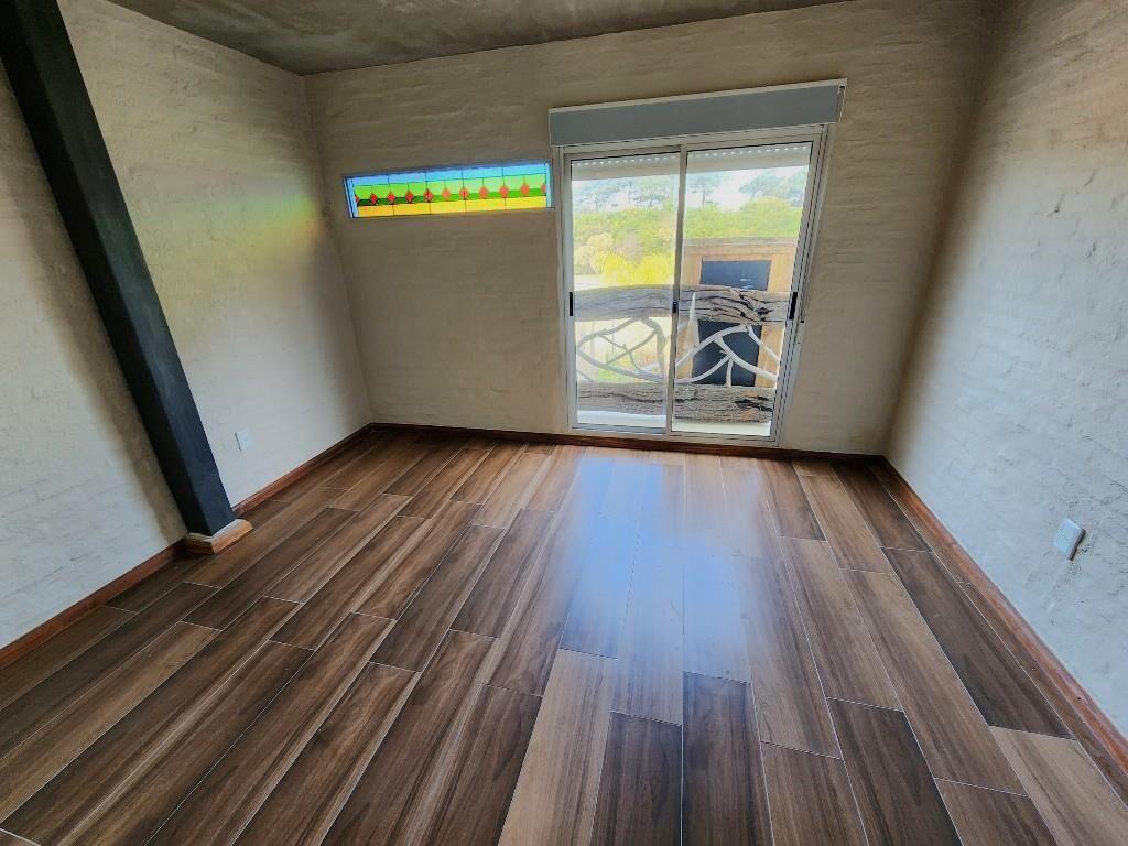 EXCELENTE OPORTUNIDAD FRENTE AL MAR!! CASA A ESTRENAR!!