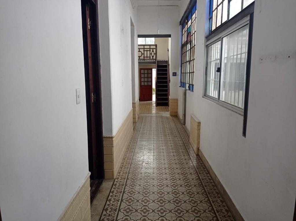 IMPERIAL VENDE..CASA P.U. 4 DORM, GGE,  PATIO CON PARRILLERO