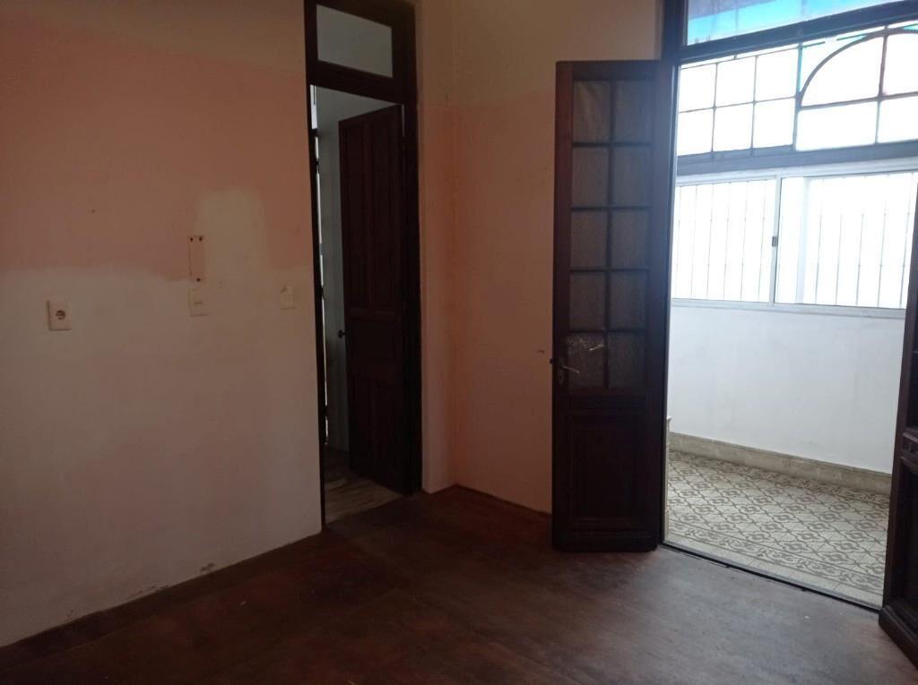 IMPERIAL VENDE..CASA P.U. 4 DORM, GGE,  PATIO CON PARRILLERO