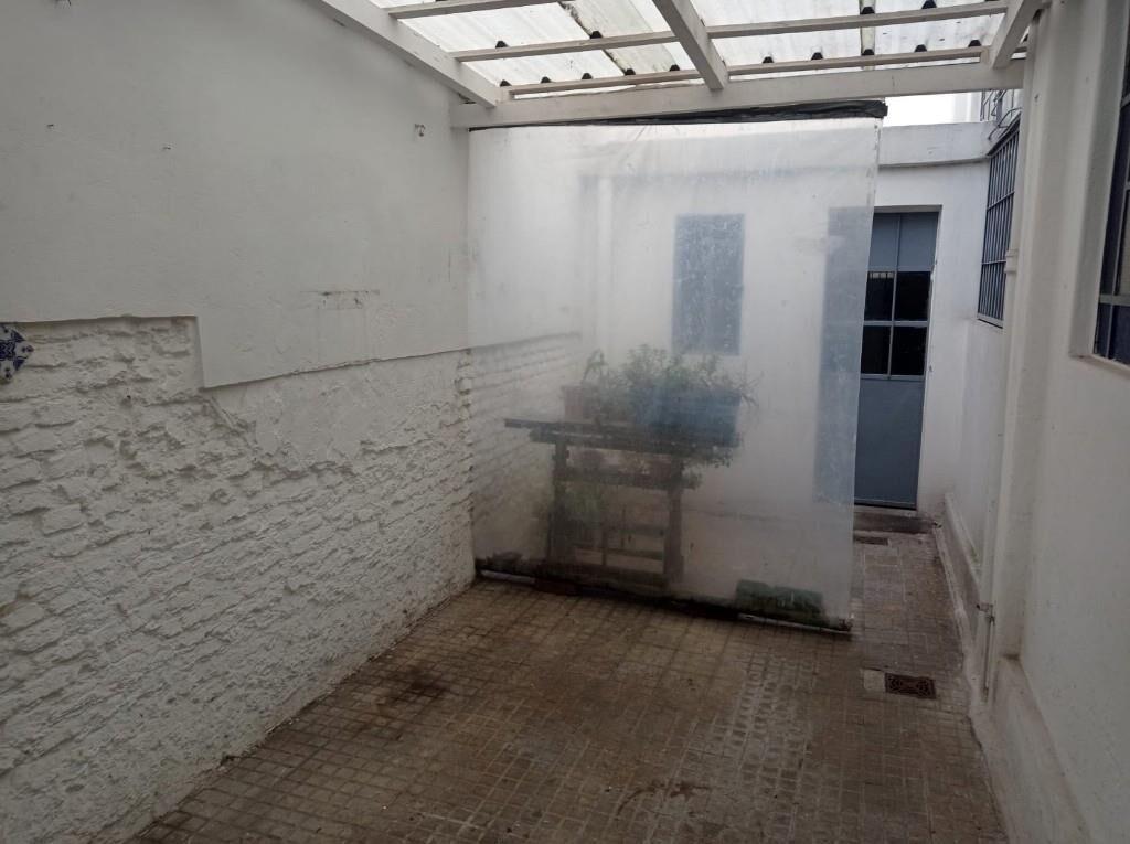 IMPERIAL VENDE..CASA P.U. 4 DORM, GGE,  PATIO CON PARRILLERO