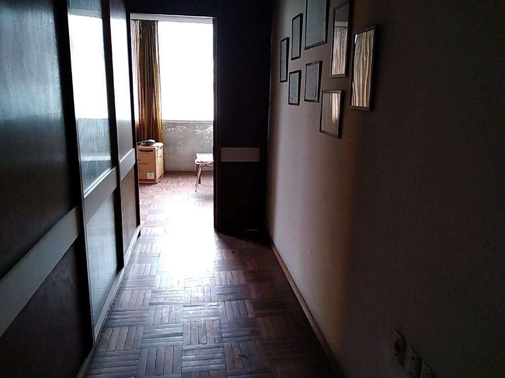 Ciudad Vieja, Oficina, 40 mts., Ituzaingó y Sarandí