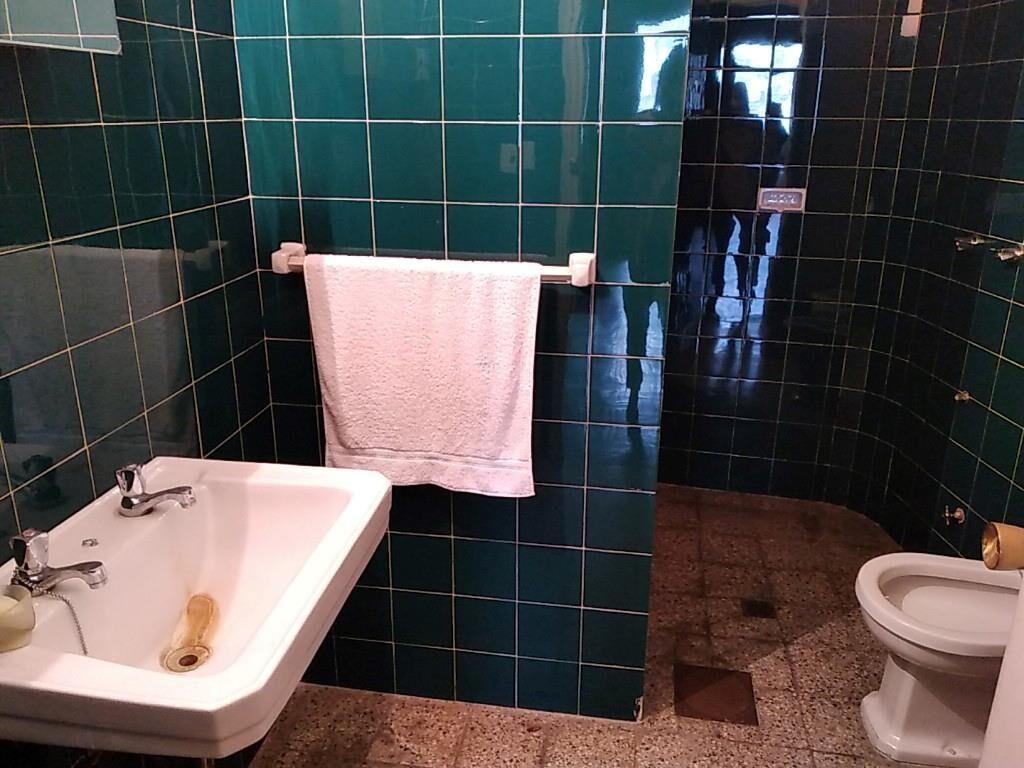 Ciudad Vieja, Oficina, 40 mts., Ituzaingó y Sarandí