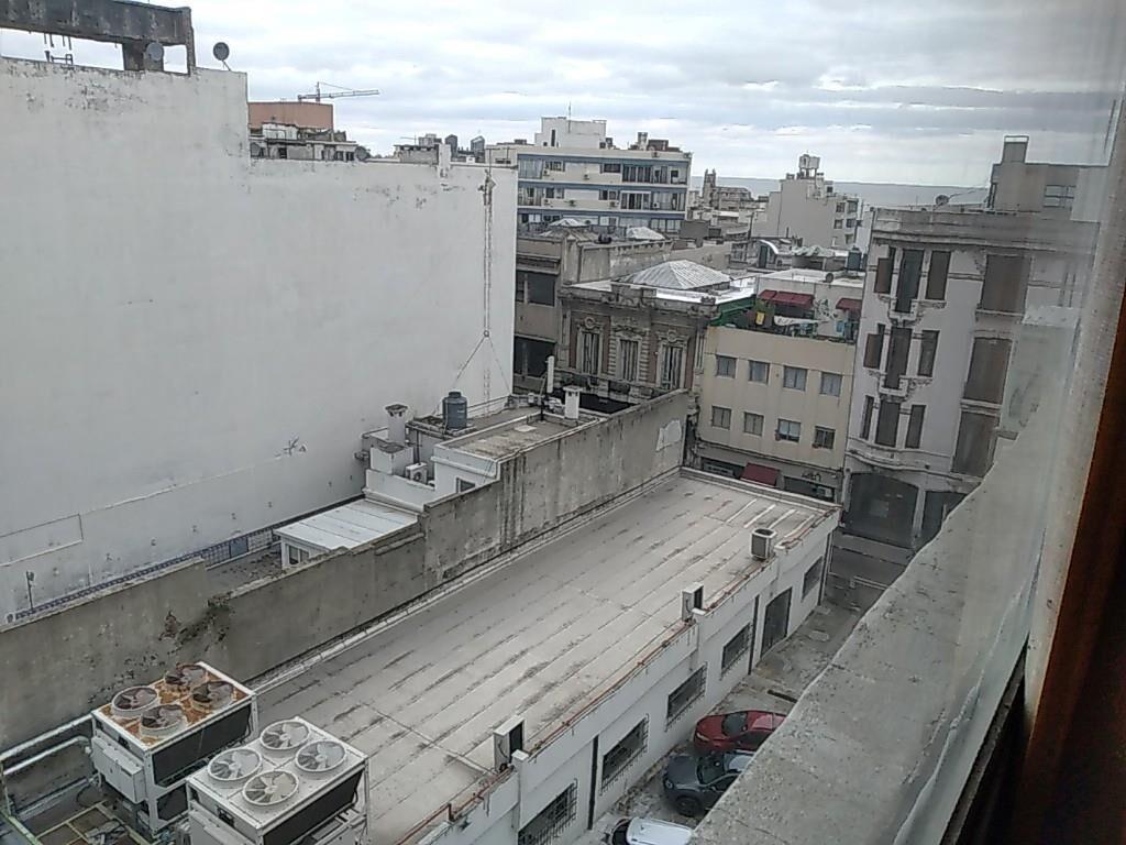 Ciudad Vieja, Oficina, 40 mts., Ituzaingó y Sarandí