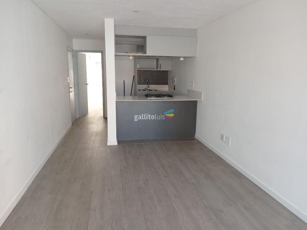 Venta apartamento Pocitos 1dormitorio patio al frente garage
