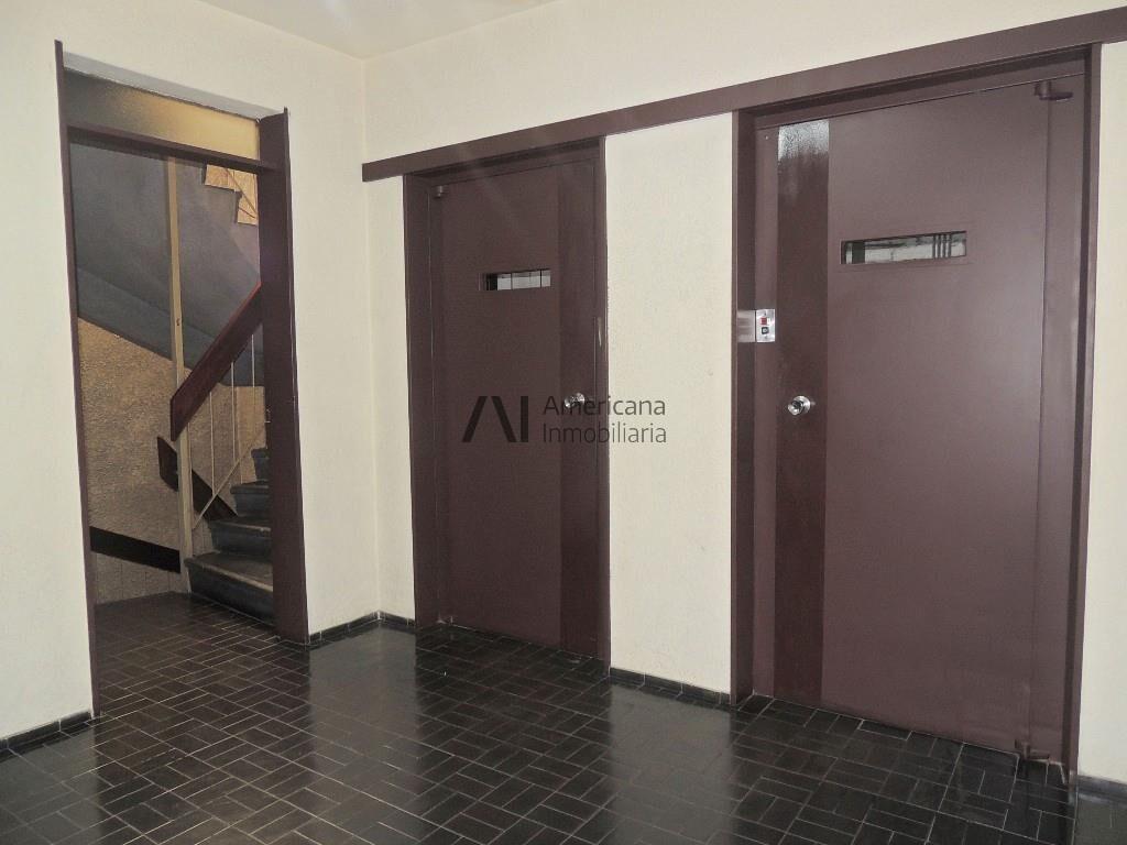 VENTA | DOS OFICINAS EN UN MISMO PISO | CENTRO.-