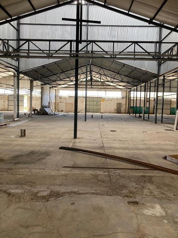 Venta galpón industrial próximo a Ruta 8,  22000m2 terreno,