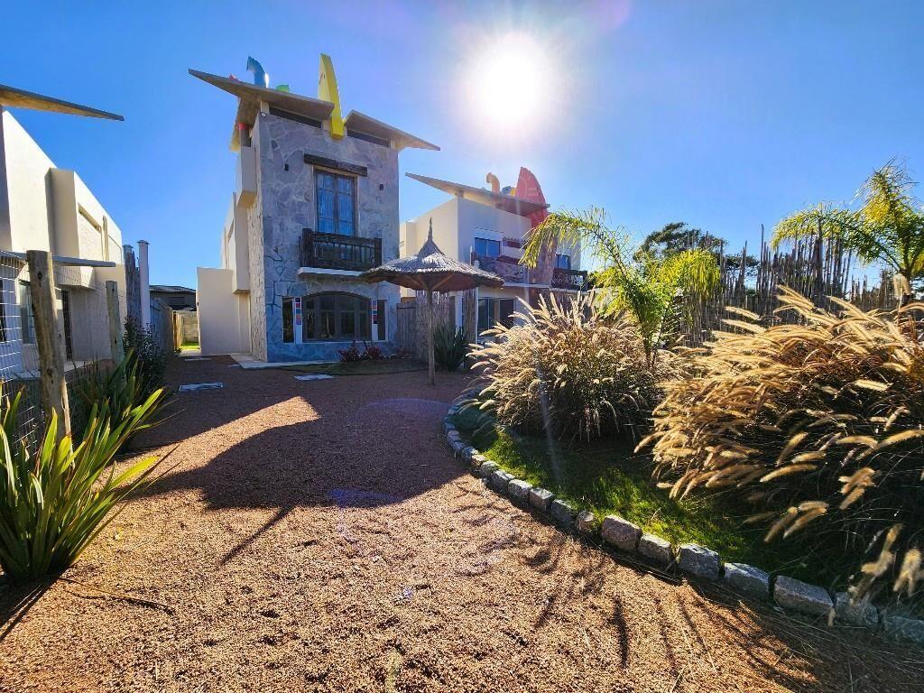 ÚNICA!! Estrene Frente al mar!! Venta 3 Dormitorios