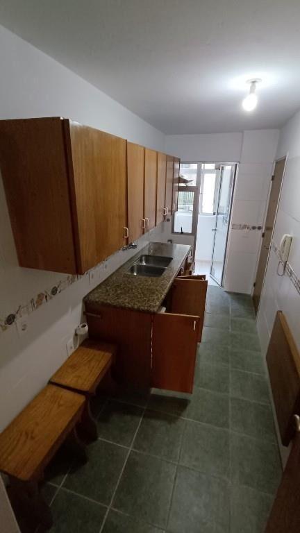 Prox. rambla, vista, terraza, caldereta, portería, amplio
