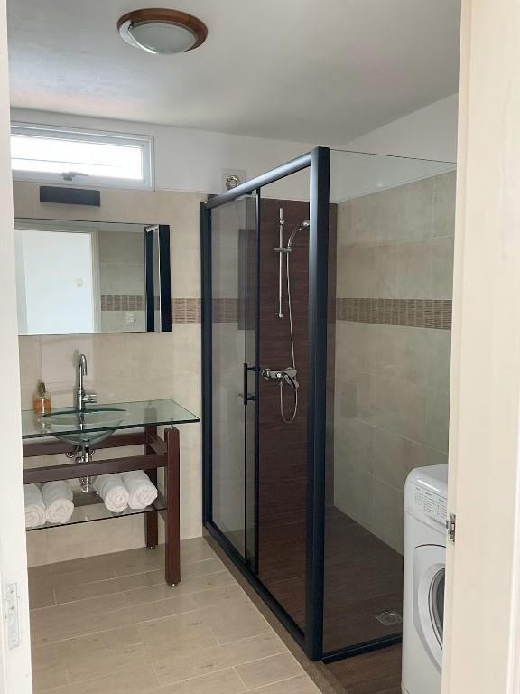 Excelente Duplex Frente Mar 1