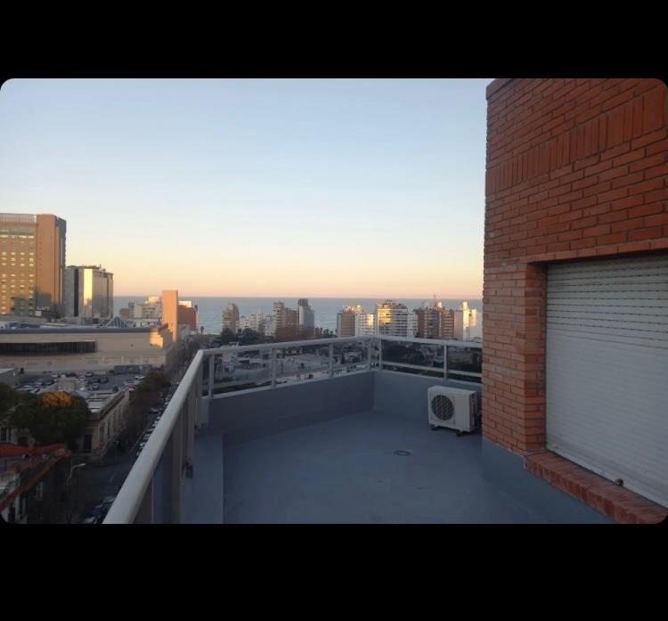 SUSENA INVERSIONES ALQUILA PENTHOUSE 1 dormitorio