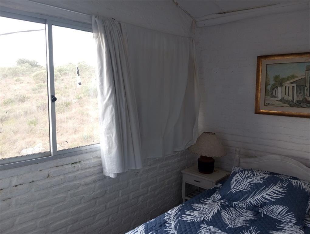 Una propiedad única en Villa Serrana . Poemas de Amor