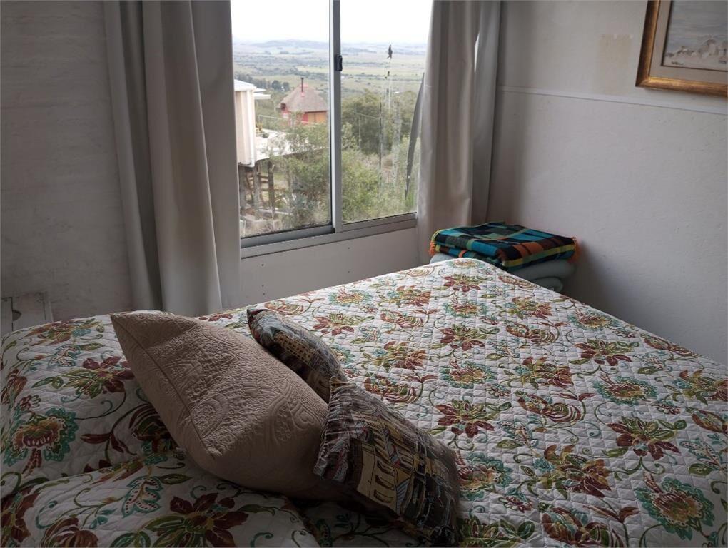 Una propiedad única en Villa Serrana . Poemas de Amor