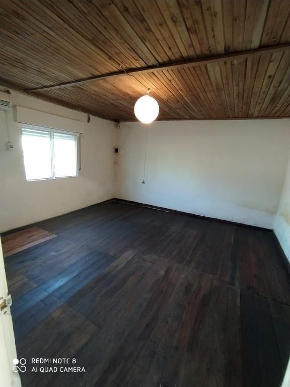 Se vende casa con terreno En Santa Clara de Olimar - T y T