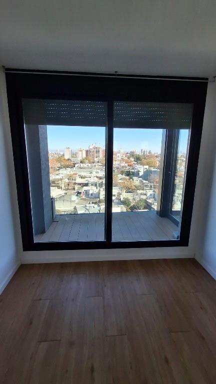 Se alquila apto 2 dormi, Edificio Nuevo,Bvr Batlle y Ordoñez