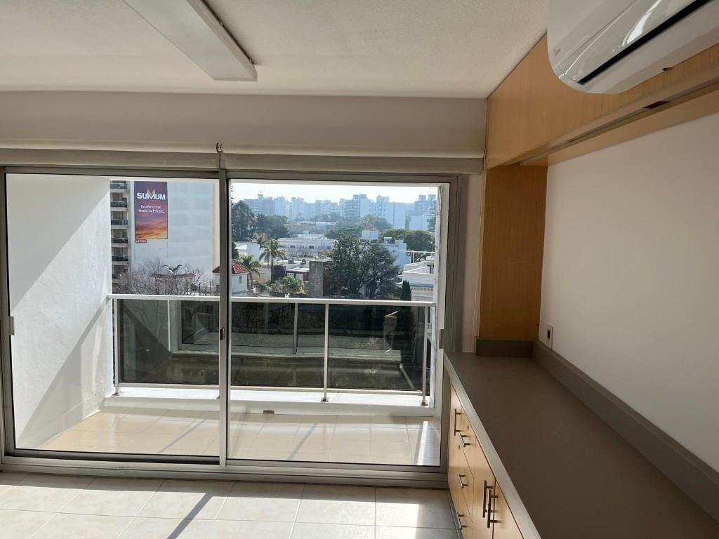 OFICINA / CONSULTORIO