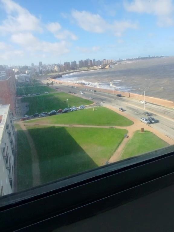 VENTA APTO PANORAMICO 4 DORM 2 BANOS COCHERA S COCHERA