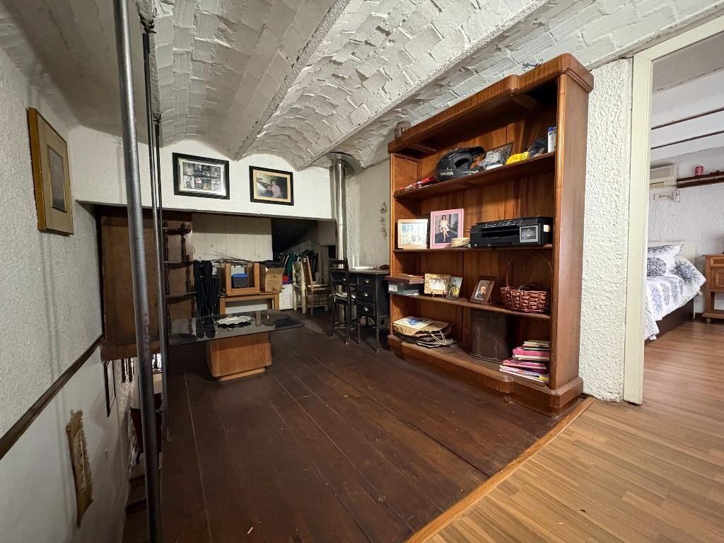 EN VENTA CASA DE 3 DORMITORIOS EN LA COMERCIAL