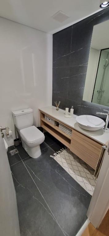 MODERNO E IMPECABLE APTO DE 1 DORMITORIO PUNTA CARRETAS