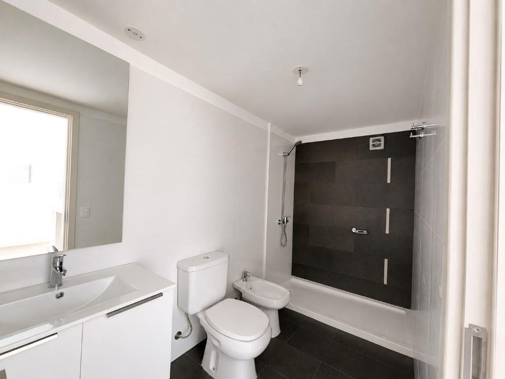 IMPERDIBLE APTO 1 DORM A ESTRENAR PISO ALTO EN TRES CRUCES!!