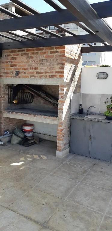 1 dormitorio, g.c $3.000, barbacoa. Impecable estado