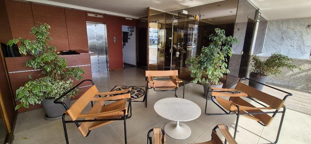 VENTA PENTHOUSE PISO 10 EN POCITOS AV.BRASIL 3 DORMITORIOS