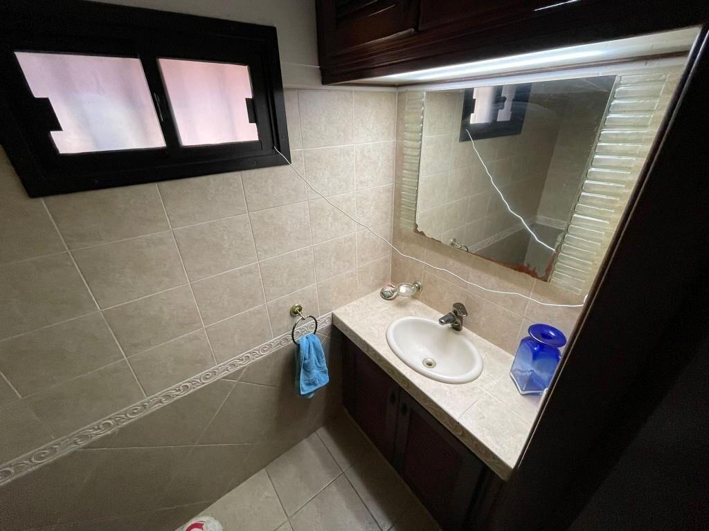 BALDOVINO IMPORTANTE RESIDENCIA EN LA PAZ 3 DORMITORIOS