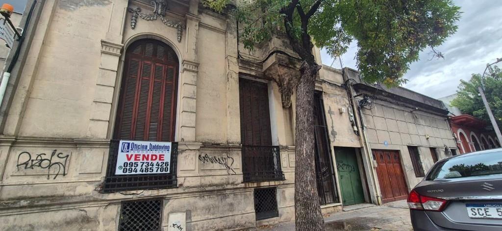 VENTA CASA AGUADA MINAS Y ASUNCION  7 HABITACIONES GGE.