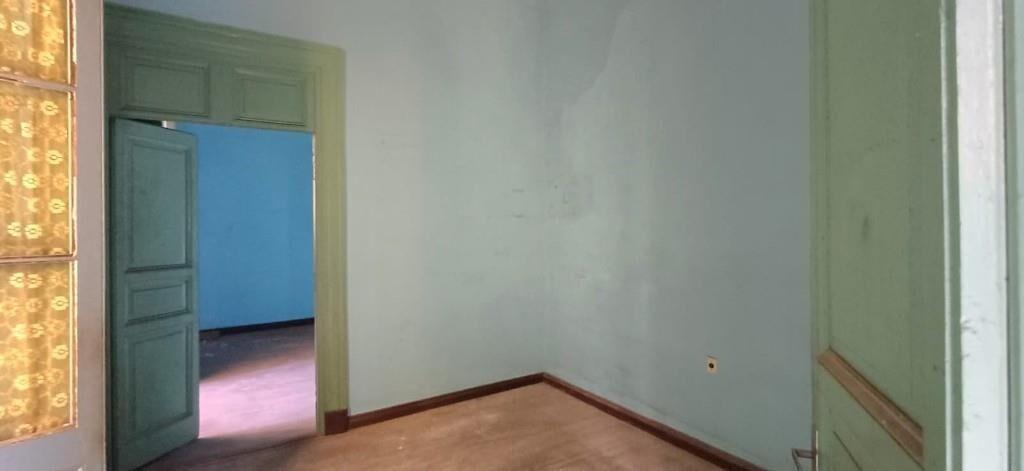 VENTA CASAS ESTILO CIUDAD VIEJA 6 HABITACIONES MACIEL Y 25