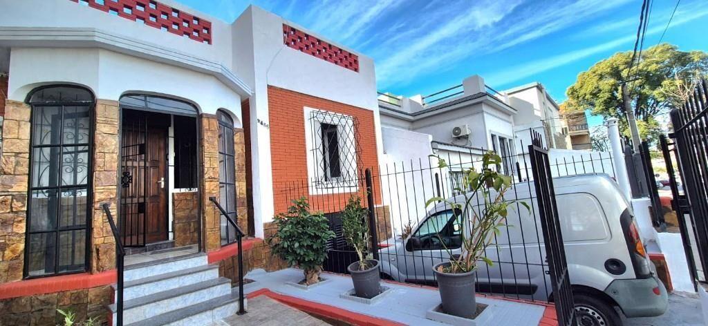 VENTA CASA PROX.A CASMU SMI Y HOSPITAL MILITAR L.A.HERRERA