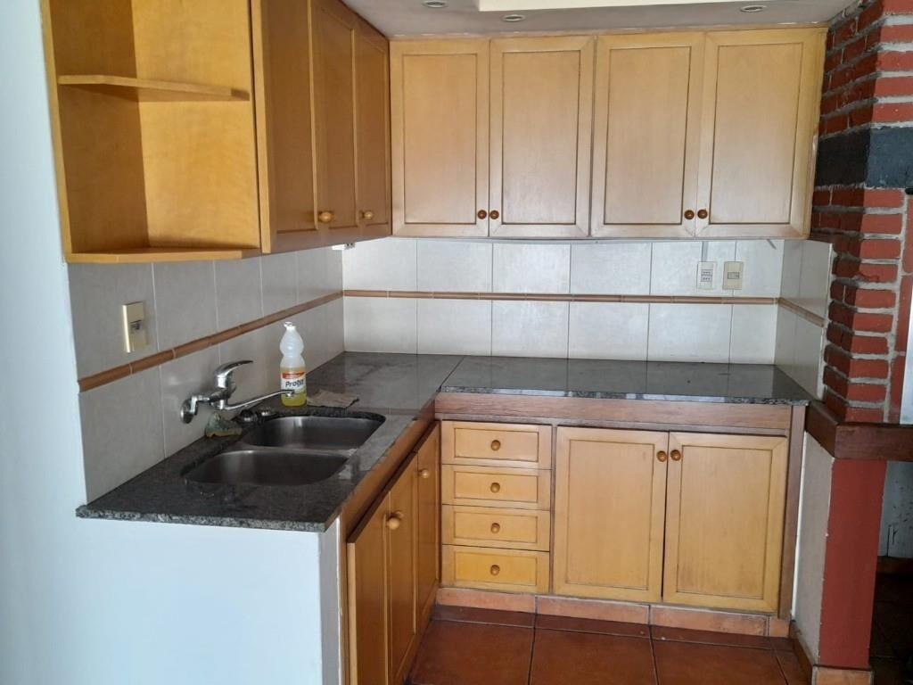 * EDIFICIO EN LA BLANQUEADA 7 GGE + 2 APTOS.RENTA $ 55.000=