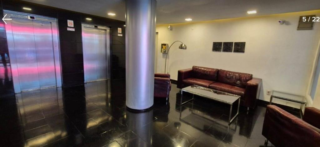 VENTA OFICINA-CONSULTORIO ESTUDIO PROFESIONAL CENTRO RENTADO
