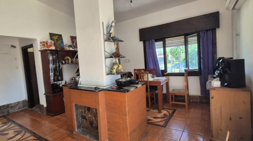 VENTA CASA 3 DORMITORIOS EN PIEDRAS BLANCAS- PADRON UNICO