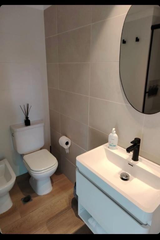 Se vende espectacular Monoambiente con renta equipado